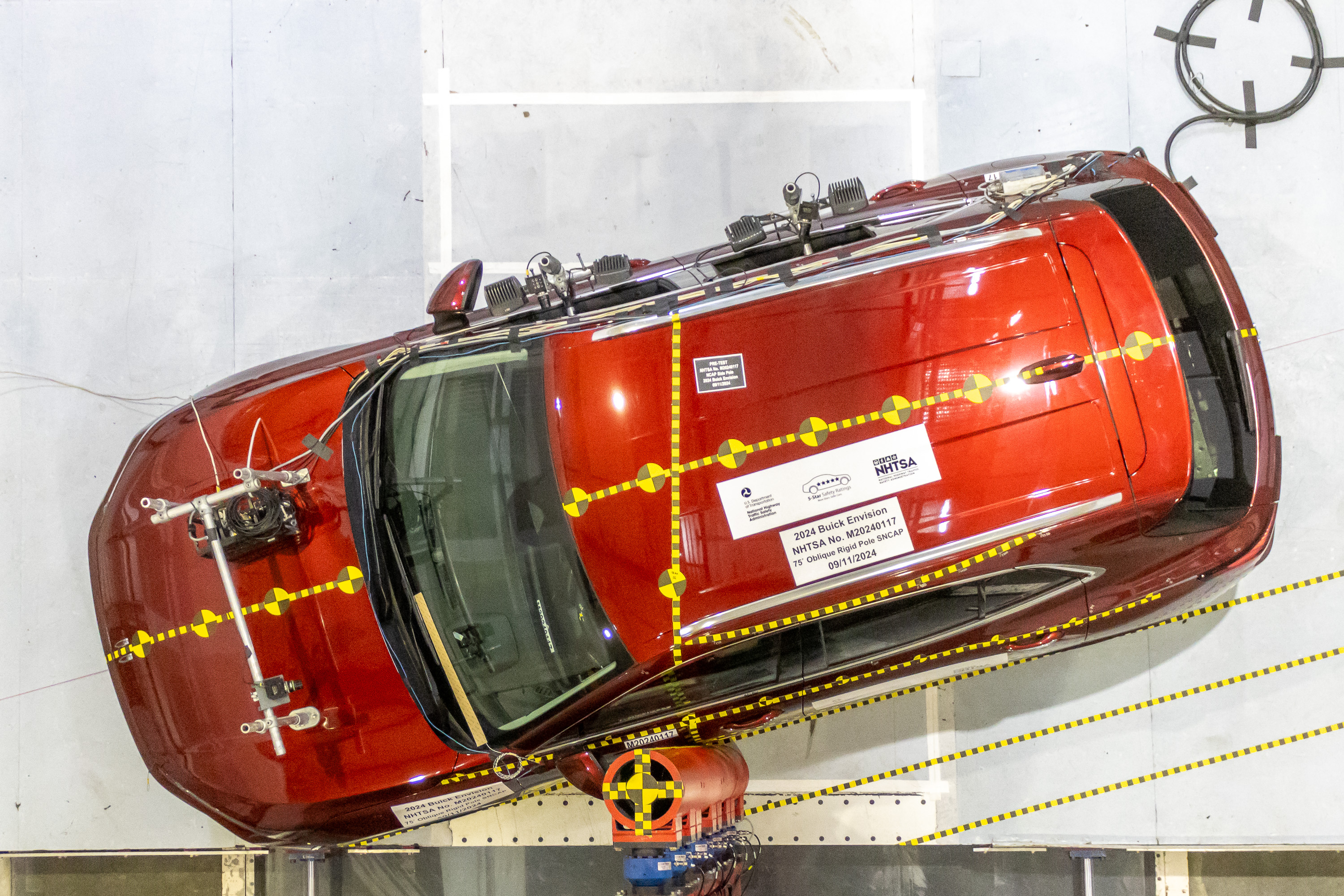 2024 BUICK ENVISION crash image 15