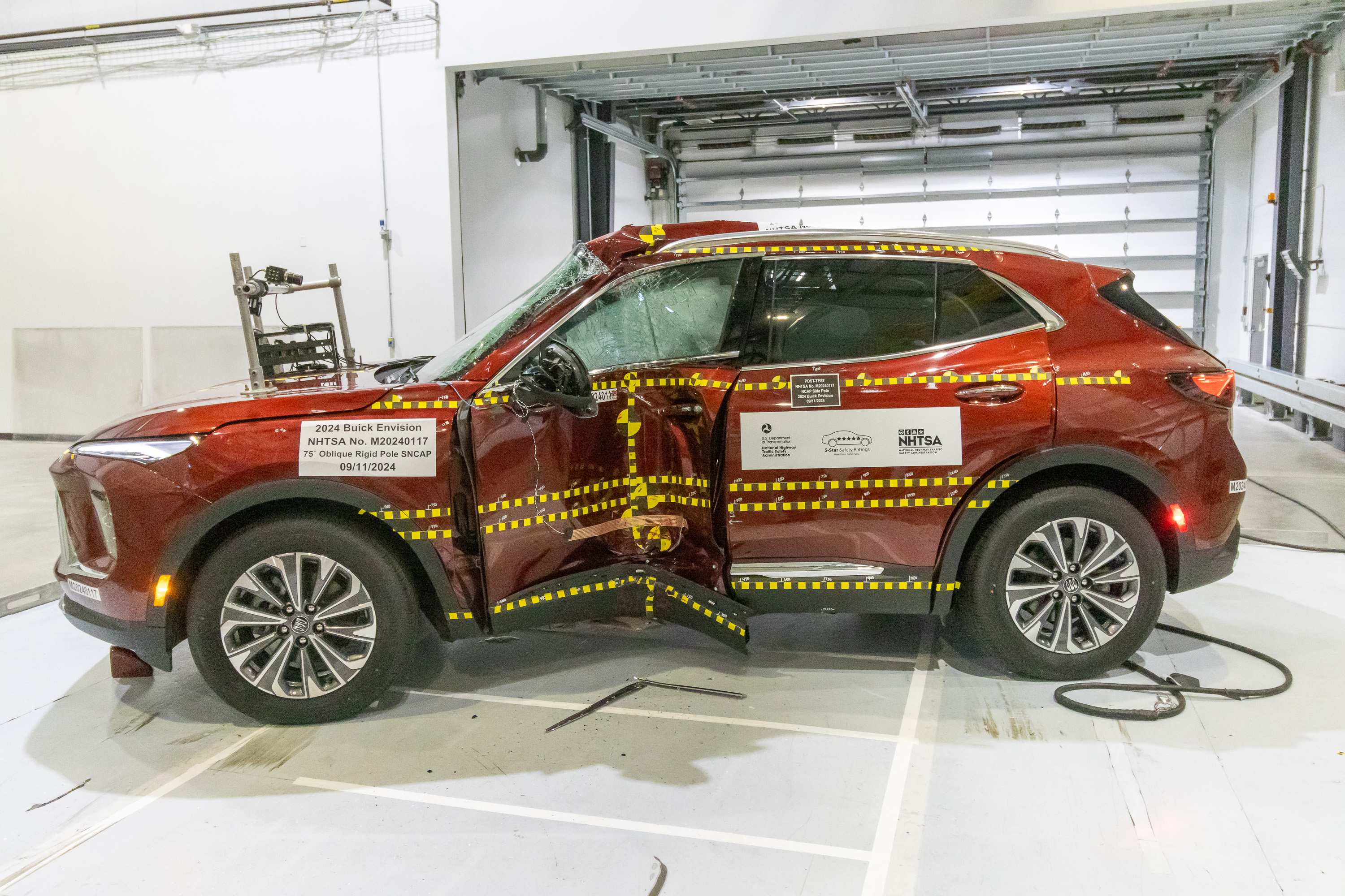 2024 BUICK ENVISION crash image 8