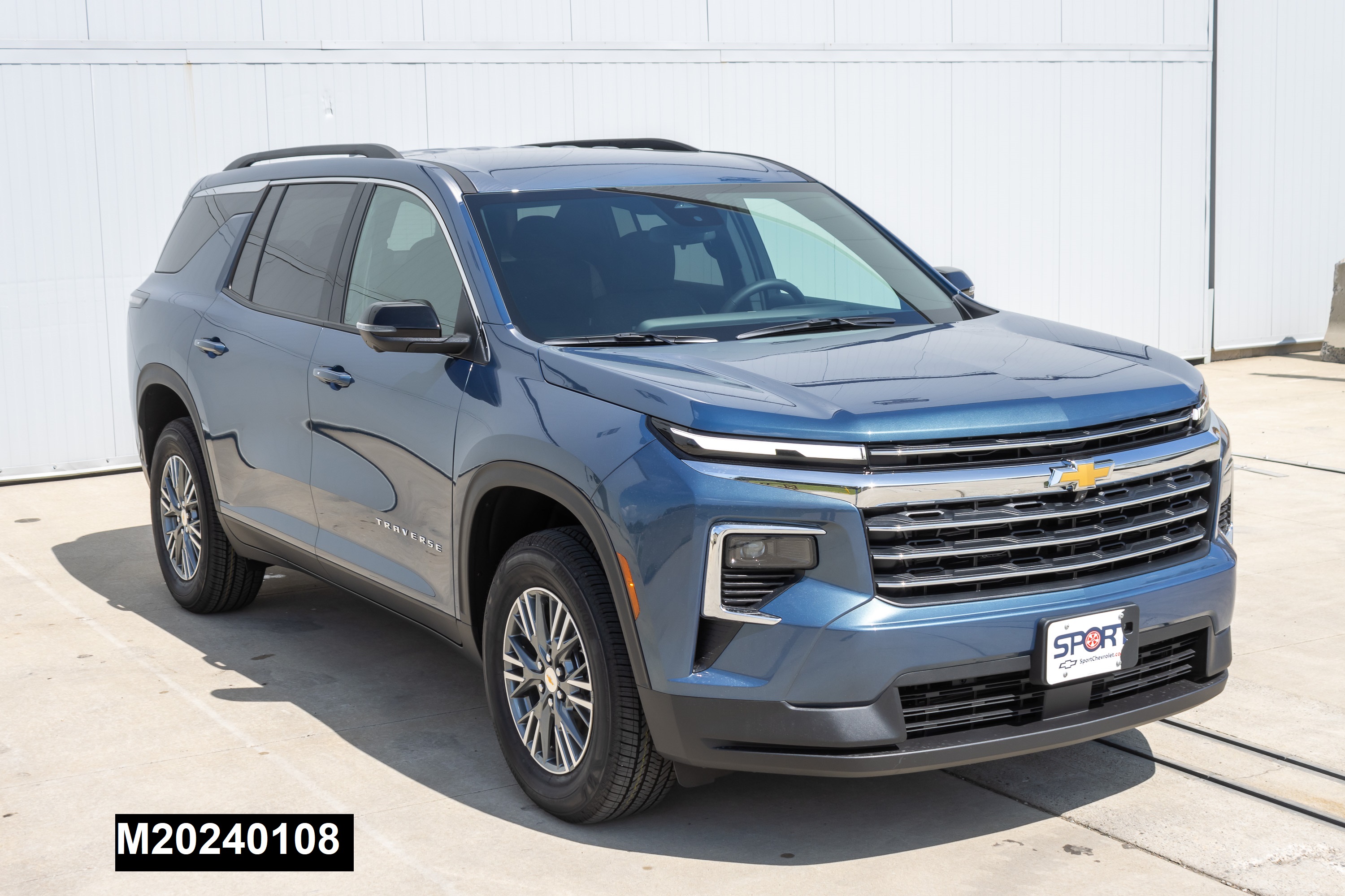 2024 CHEVROLET TRAVERSE crash image