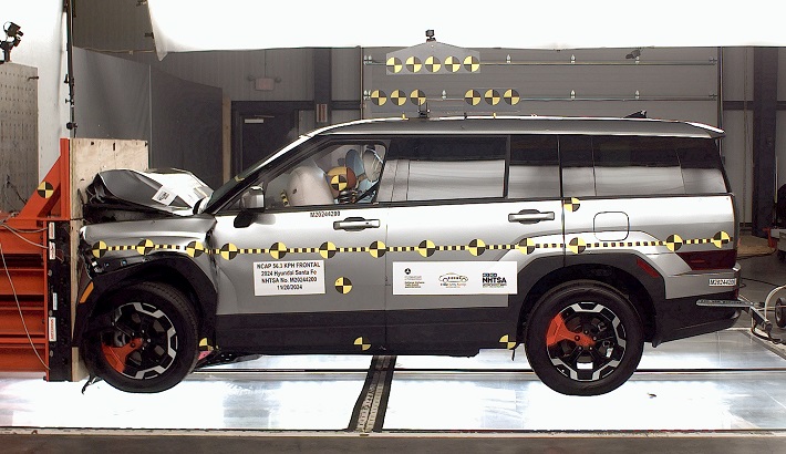 2024 HYUNDAI SANTA FE crash image