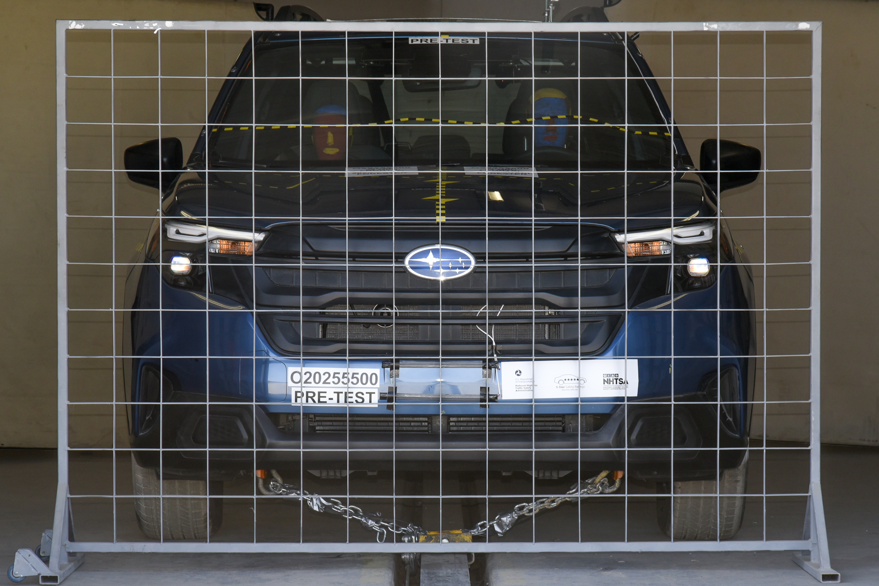 2025 SUBARU FORESTER crash image