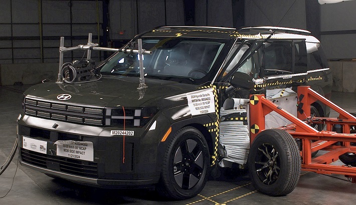 2024 HYUNDAI SANTA FE crash image
