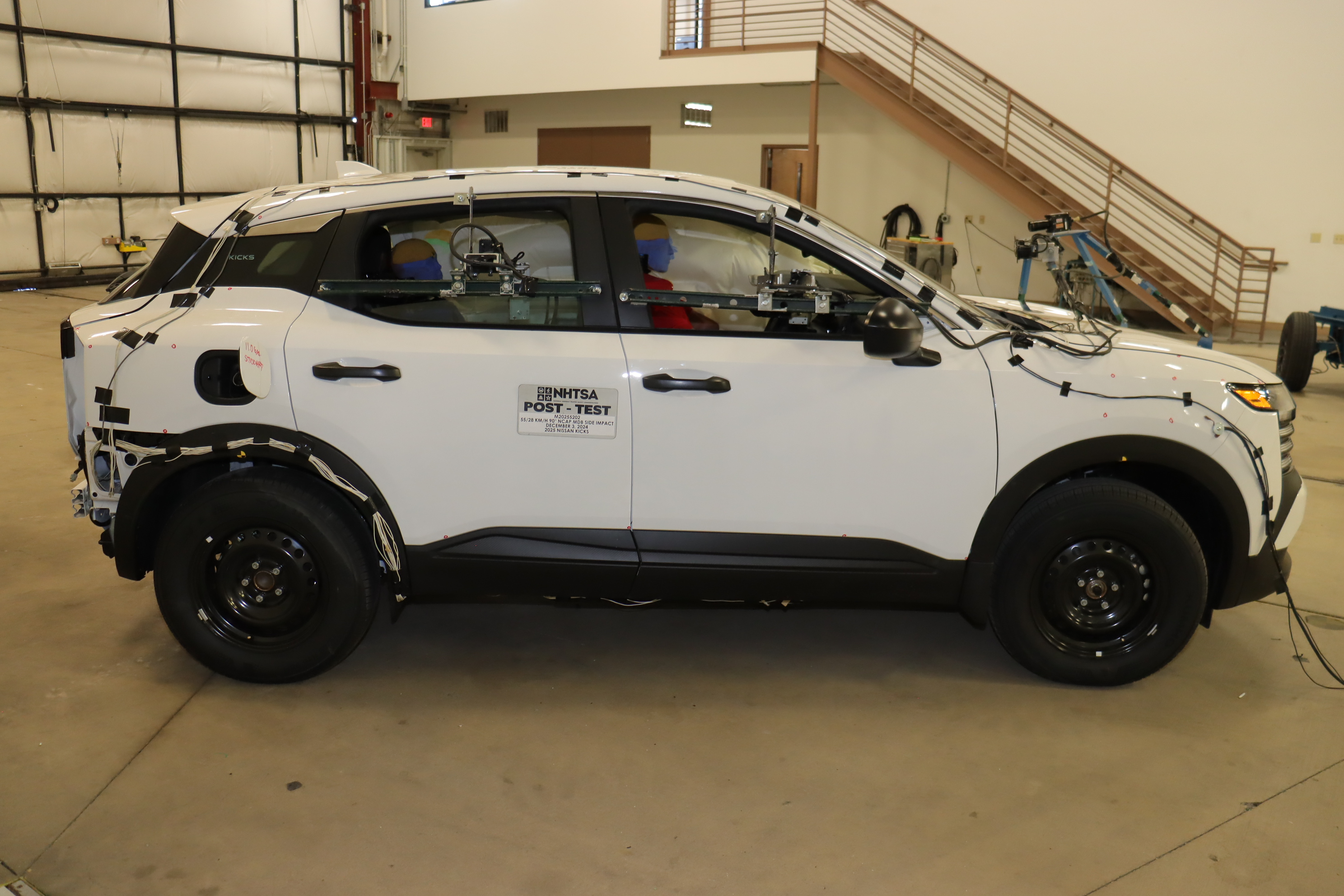 2025 NISSAN KICKS crash image 15