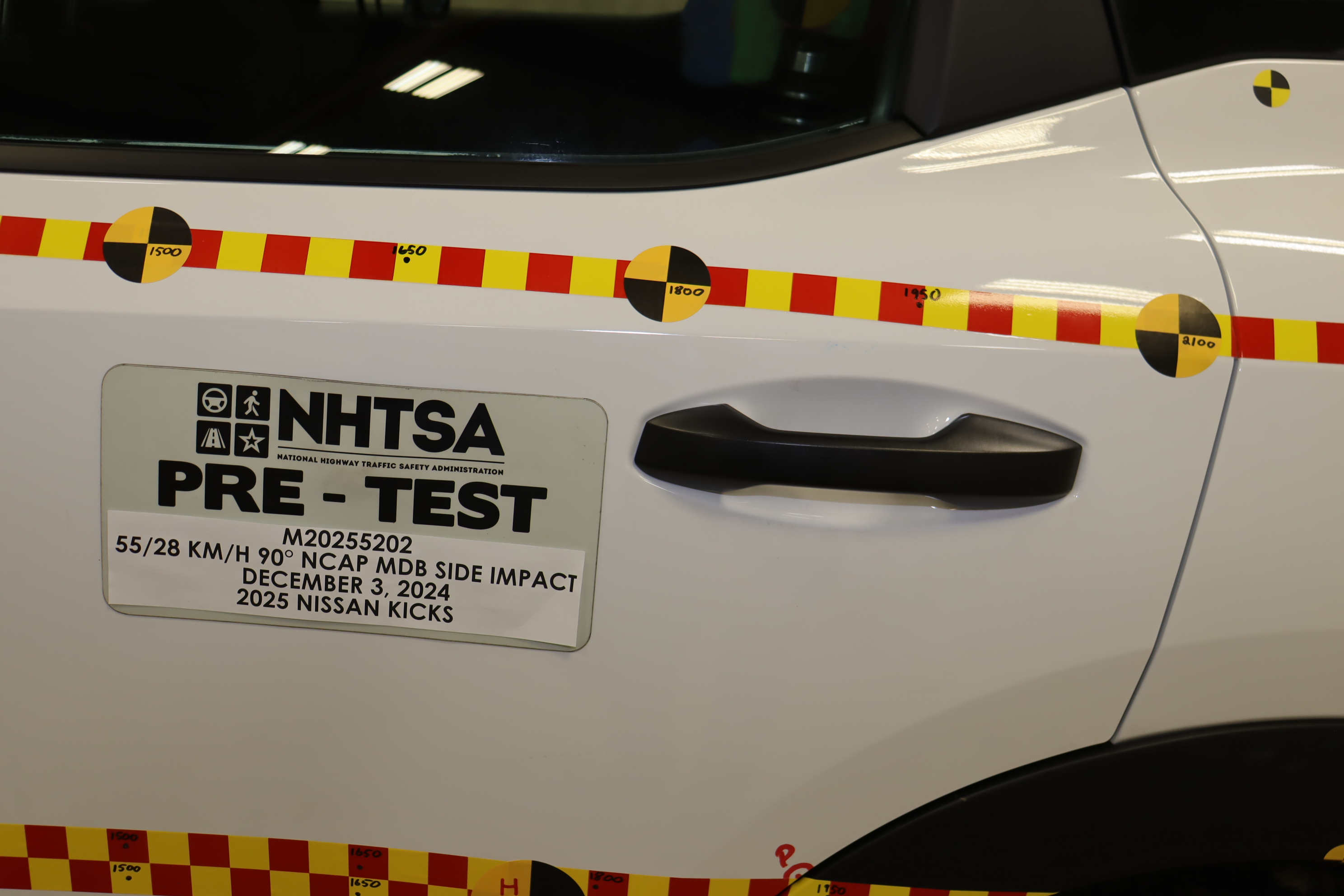 2025 NISSAN KICKS crash image 24