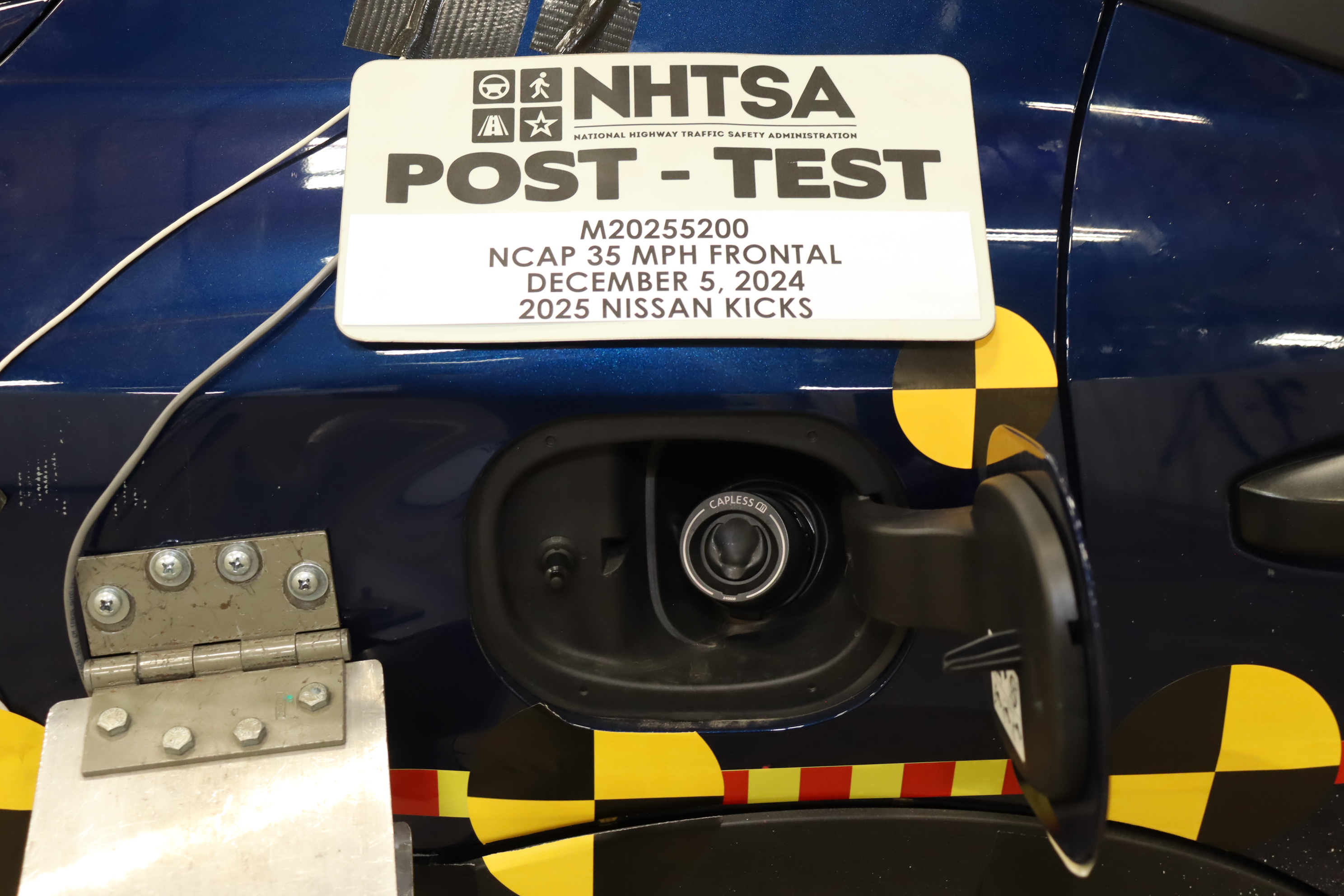2025 NISSAN KICKS crash image 24