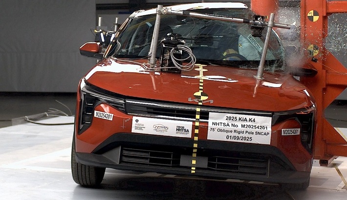2025 KIA K4 crash image