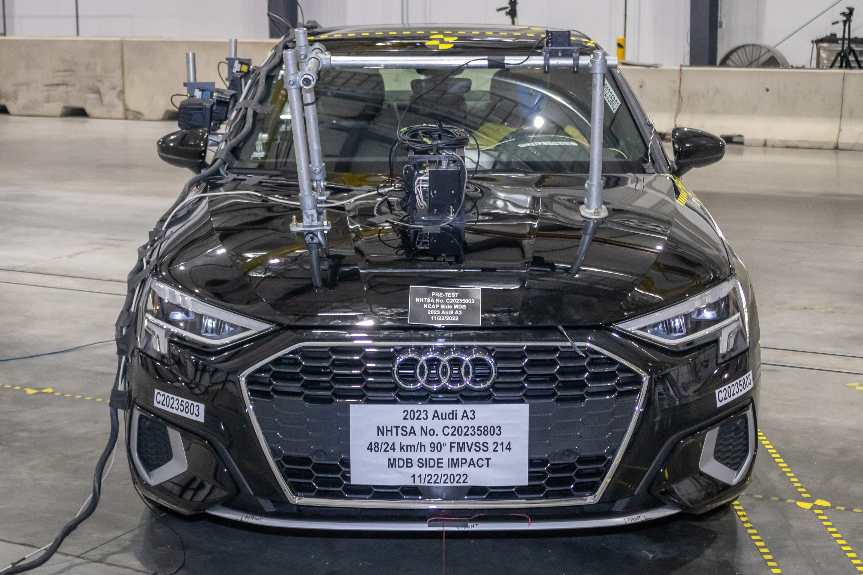 2023 AUDI A3 crash image
