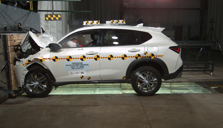 2025 ACURA ADX crash image