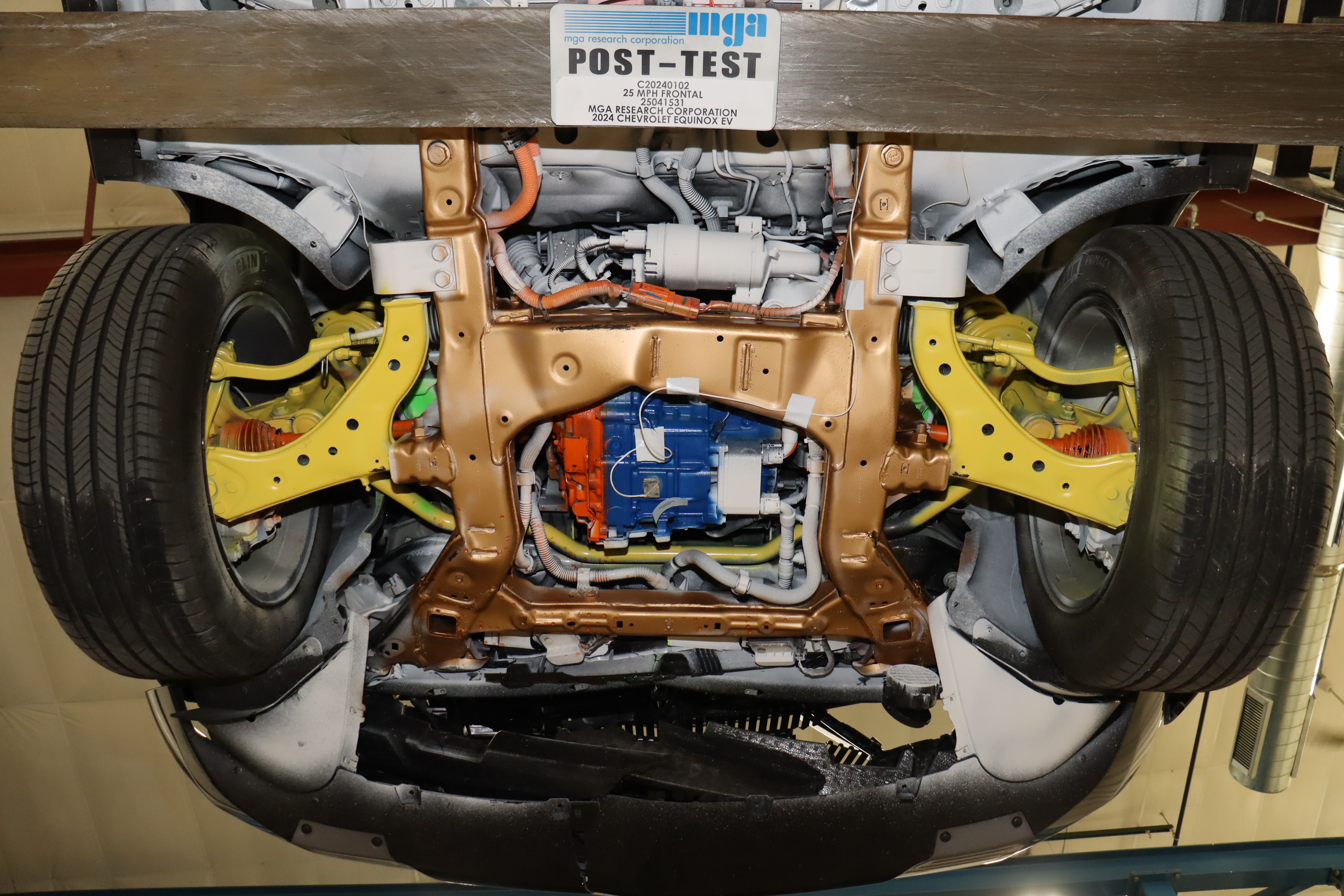 2024 CHEVROLET EQUINOX EV crash image 19