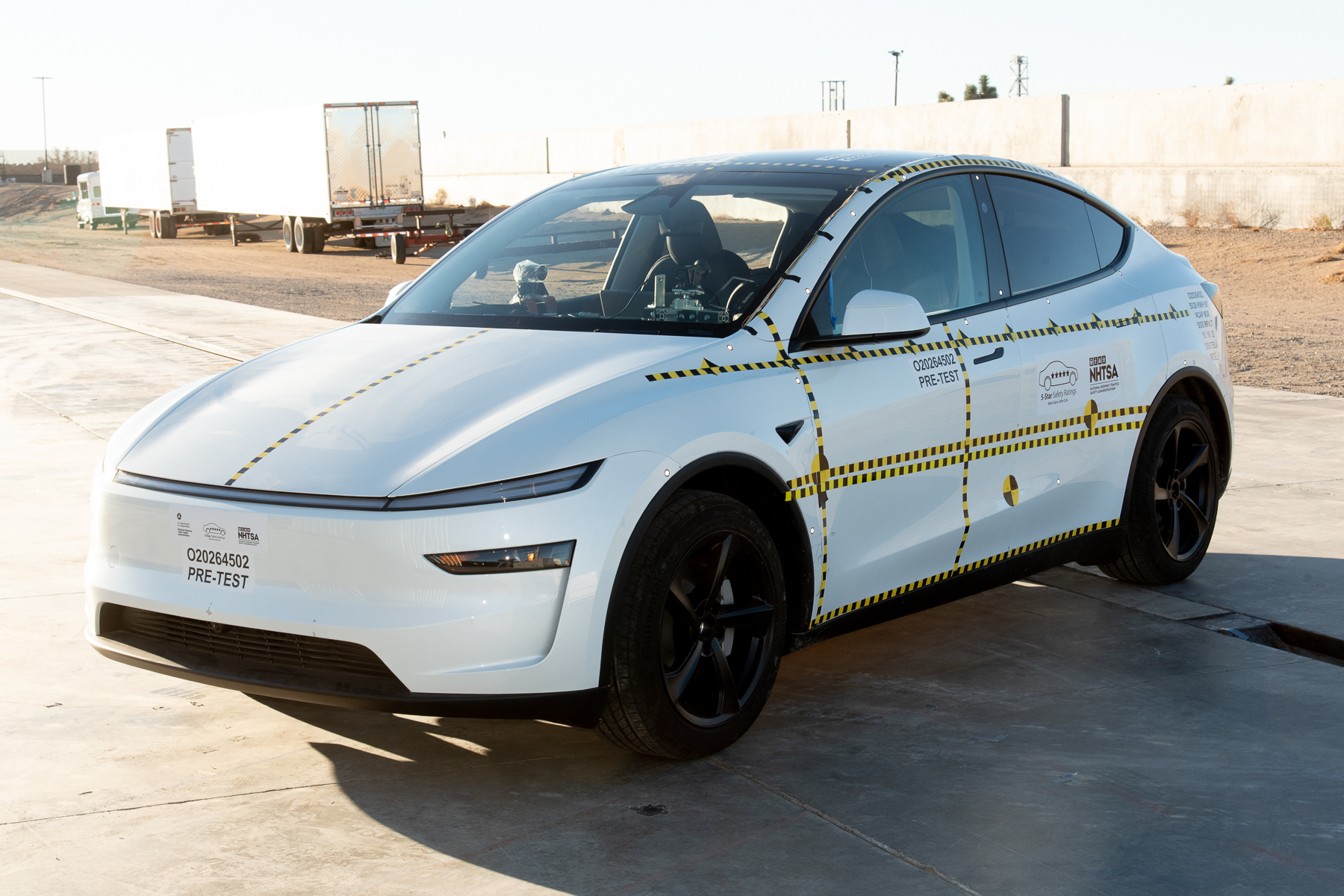 2026 TESLA MODEL Y crash image 5