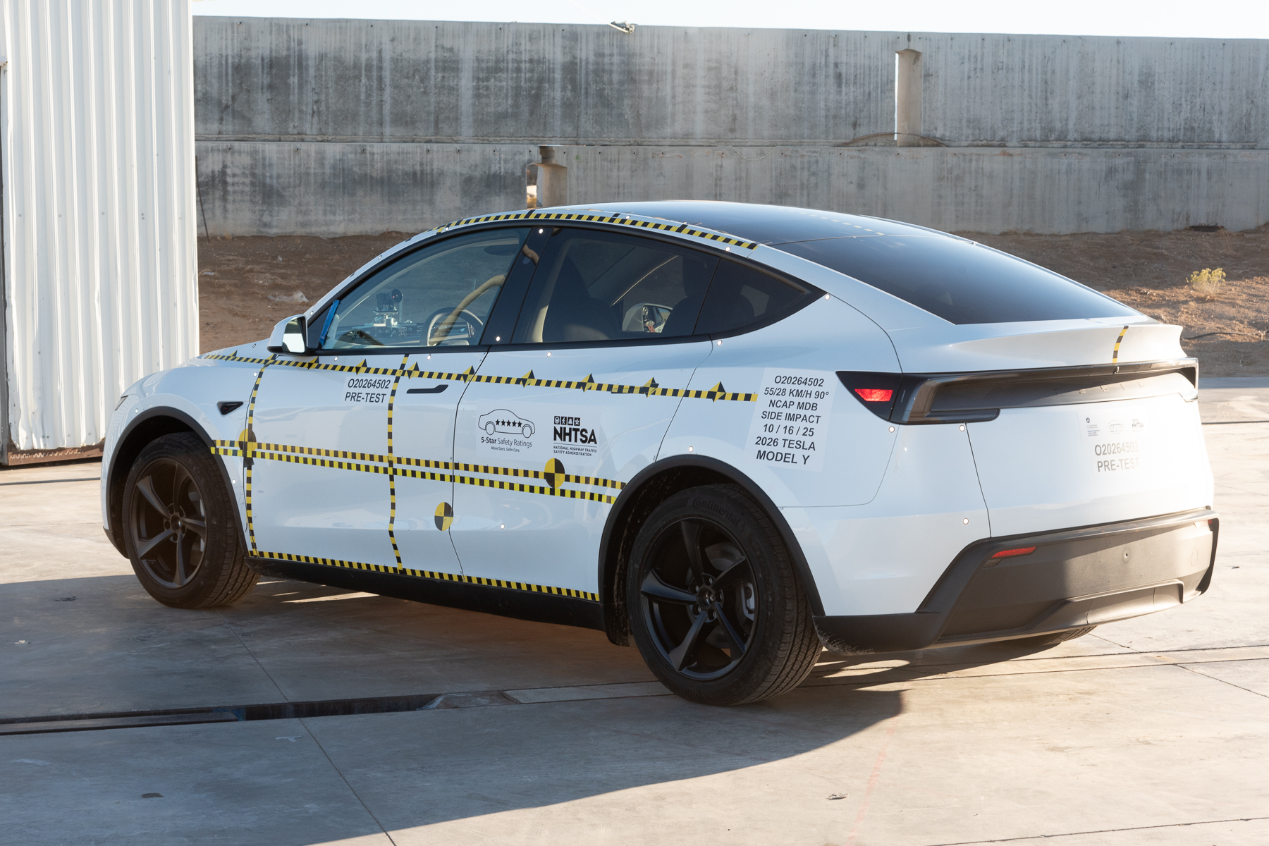 2026 TESLA MODEL Y crash image 9