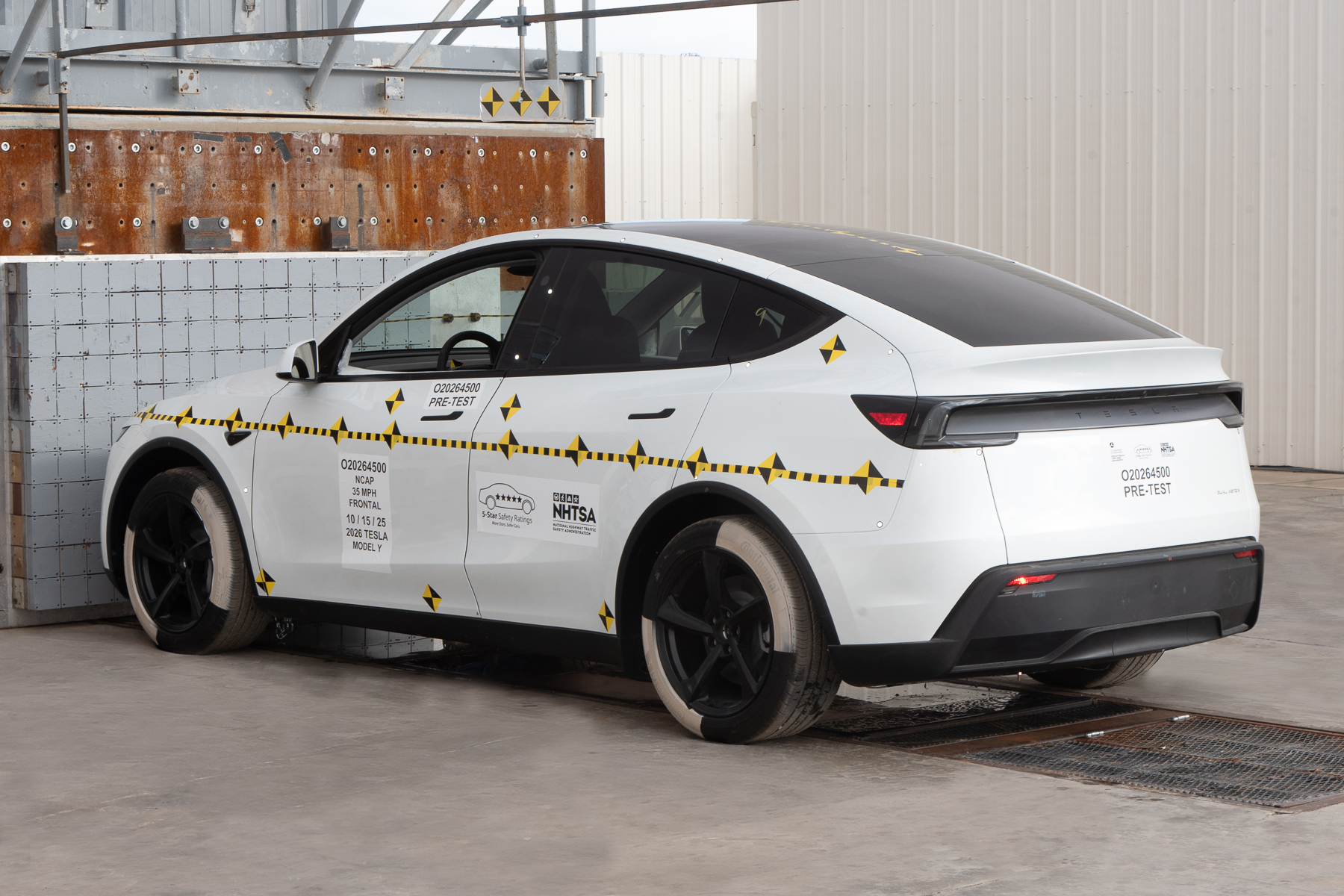 2026 TESLA MODEL Y crash image 16