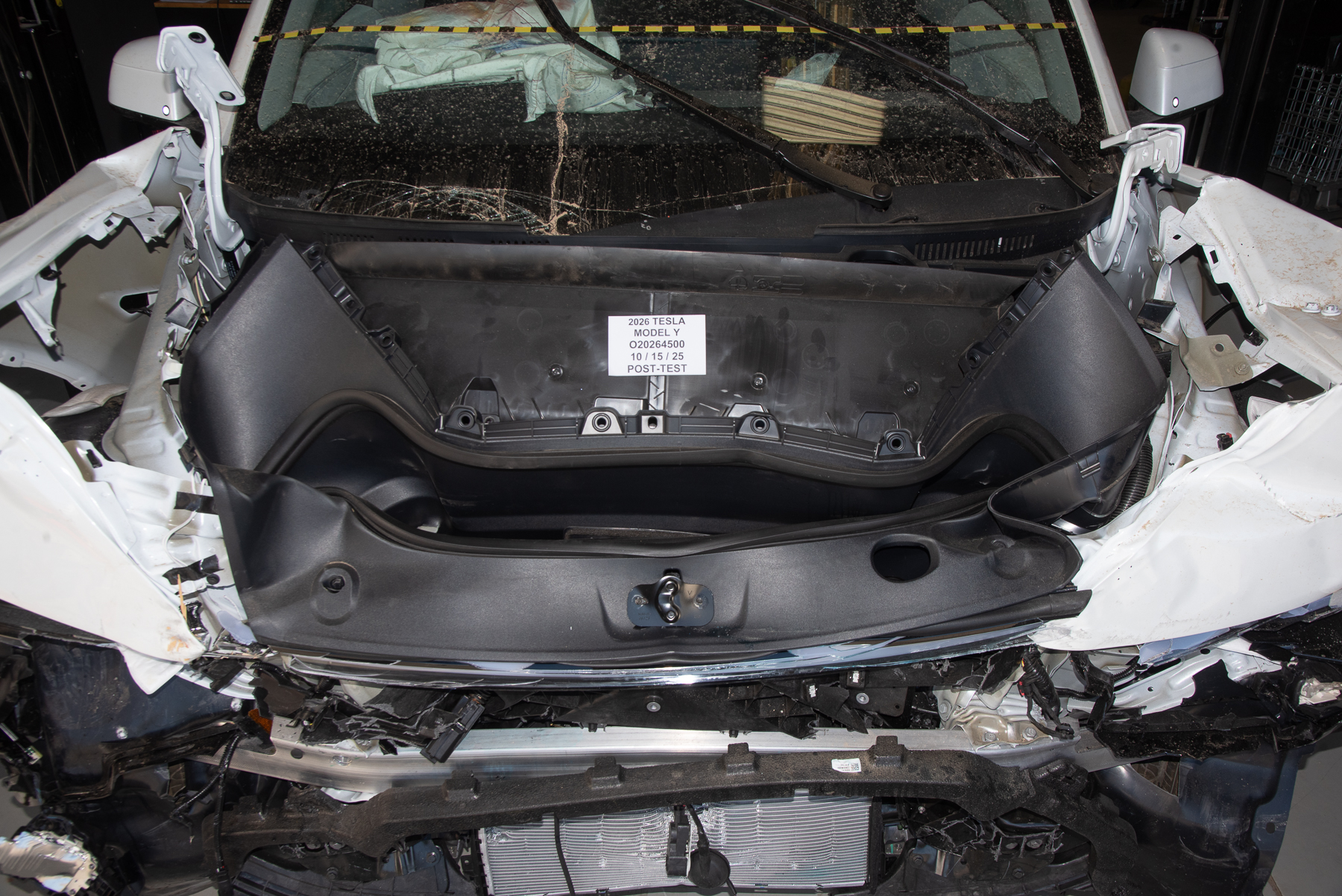 2026 TESLA MODEL Y crash image 21