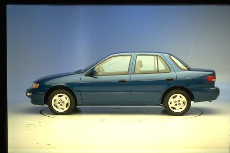 1997 KIA SEPHIA crash image