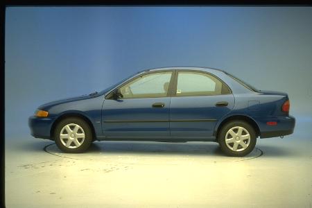 1997 MAZDA 323-PROTEGE crash-test photo