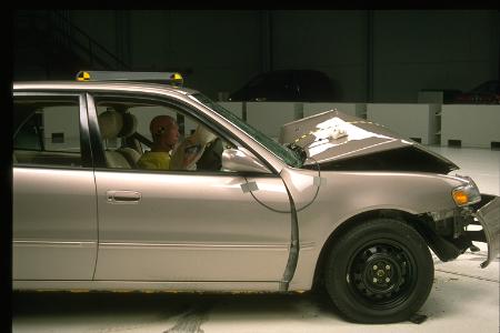 1998 TOYOTA COROLLA crash image 10