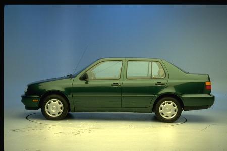1997 VOLKSWAGEN JETTA crash-test photo