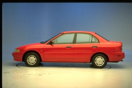 1997 MITSUBISHI MIRAGE crash-test photo