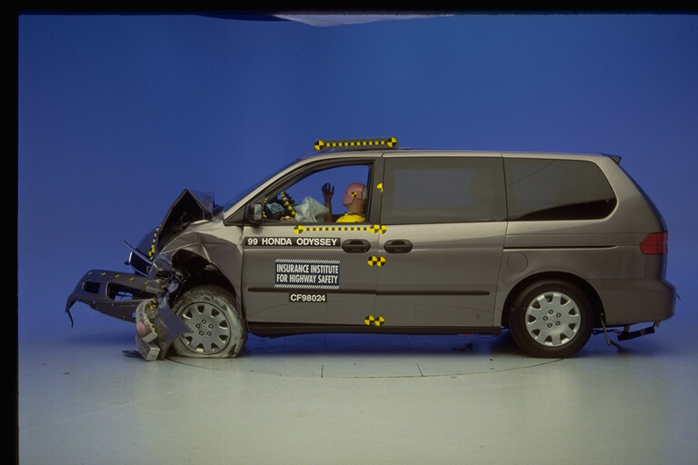 1999 HONDA ODYSSEY crash image 2