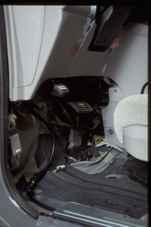 1999 HONDA ODYSSEY crash image 24