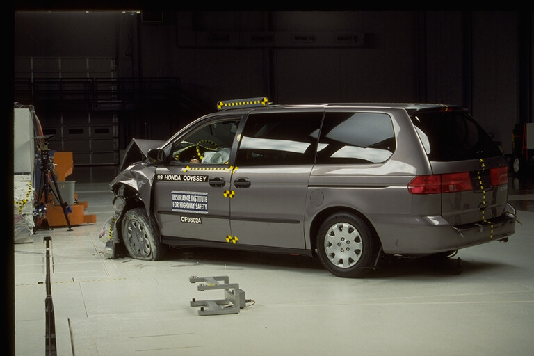 1999 HONDA ODYSSEY crash image 5