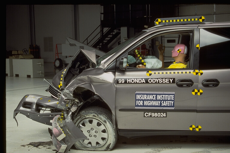 1999 HONDA ODYSSEY crash image 8