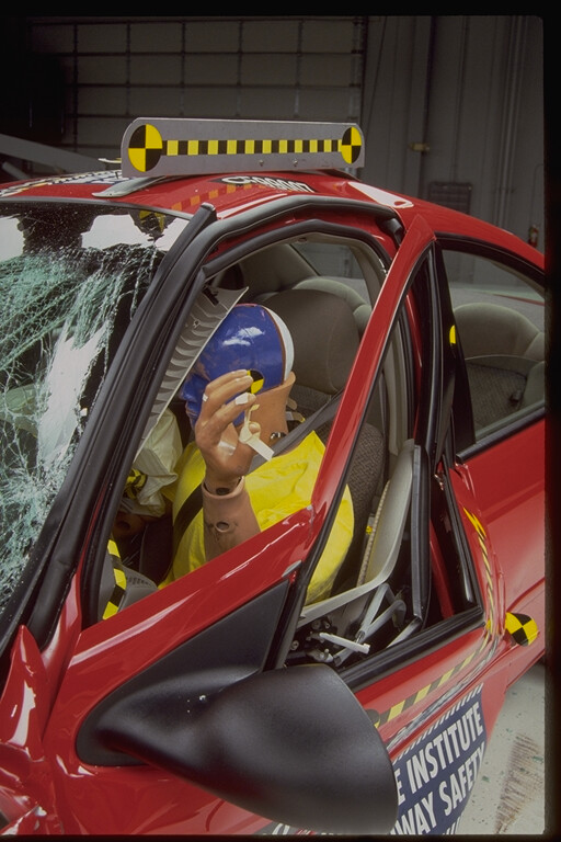 2000 DODGE NEON crash image 20