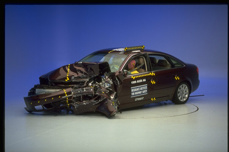 1999 AUDI A6 crash image 10