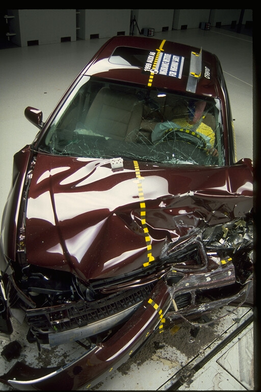 1999 AUDI A6 crash image 18
