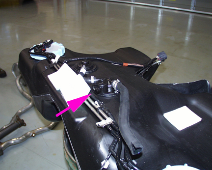 2000 LINCOLN LS crash-test photo