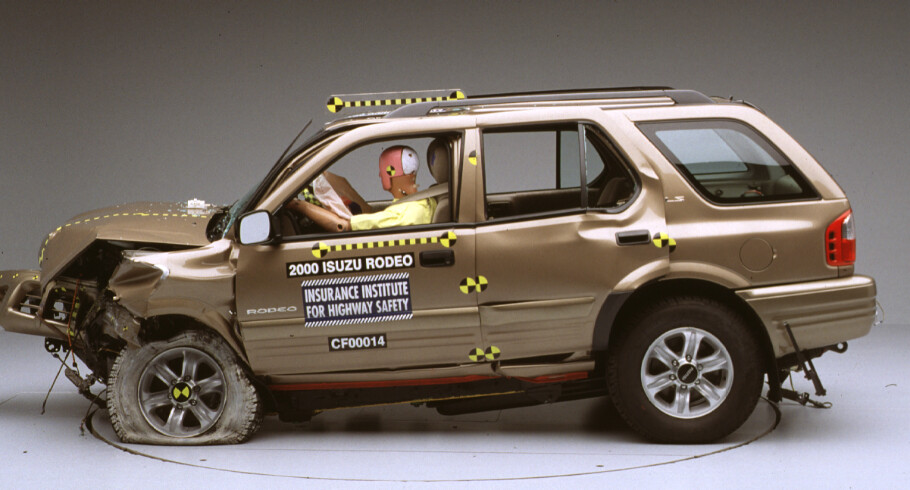 2000 ISUZU RODEO crash image