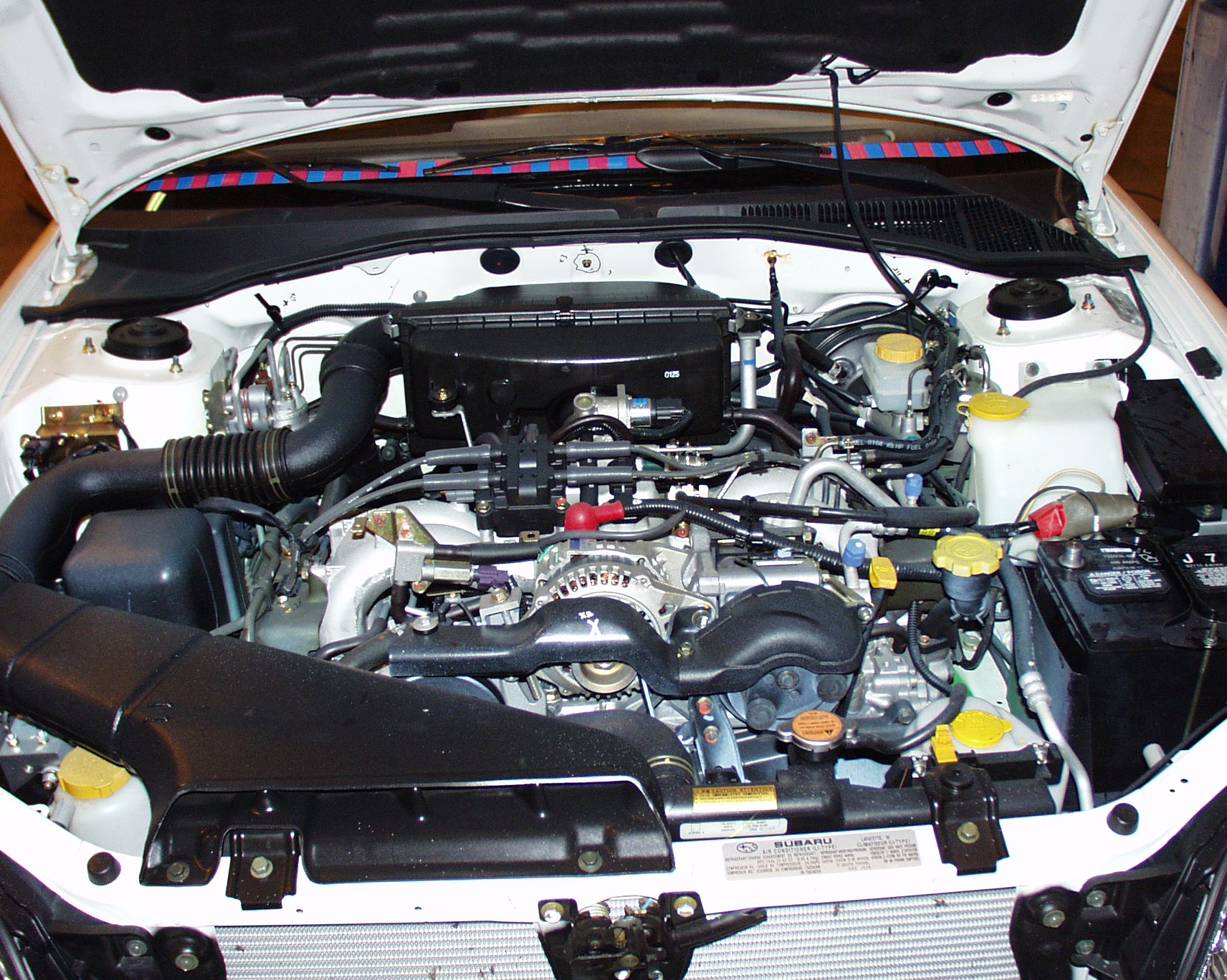 2000 SUBARU LEGACY crash image