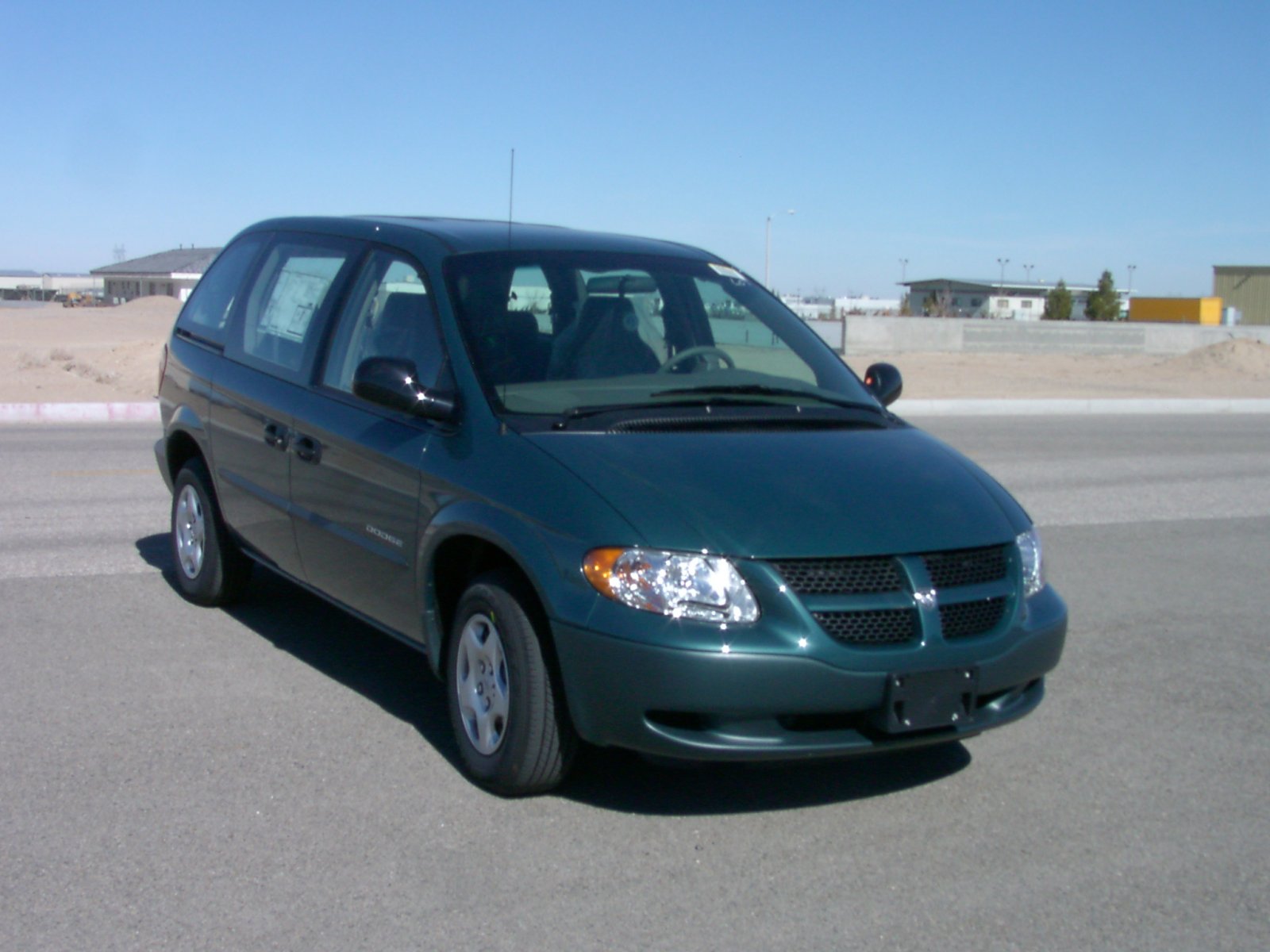 2001 DODGE CARAVAN crash image