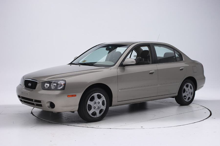 2001 HYUNDAI ELANTRA crash image 2