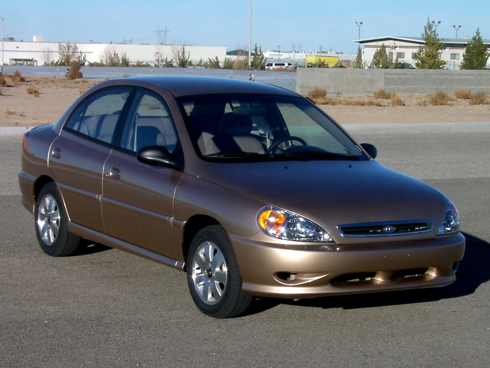2002 KIA RIO crash-test photo