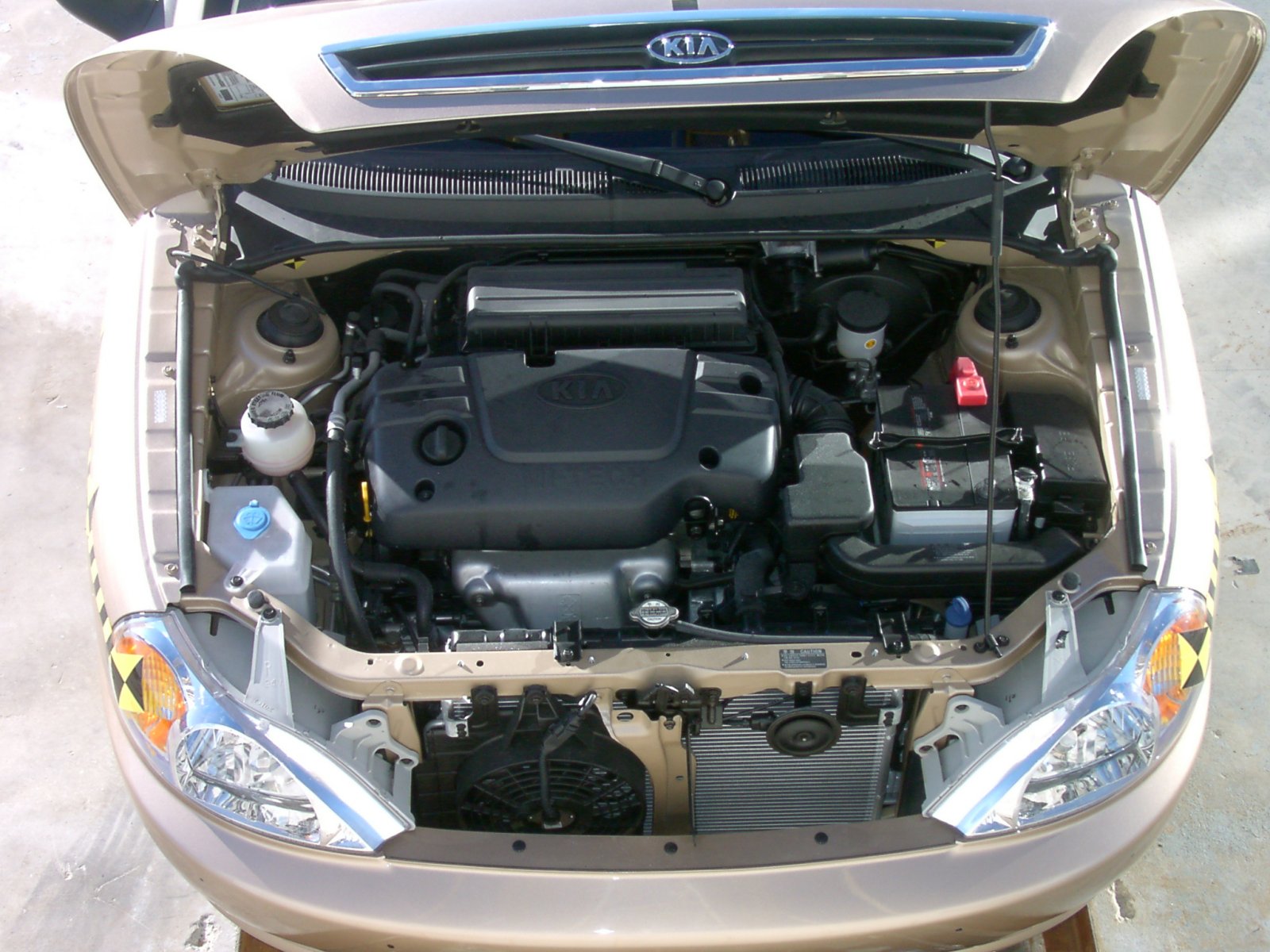 2002 KIA RIO crash image 17