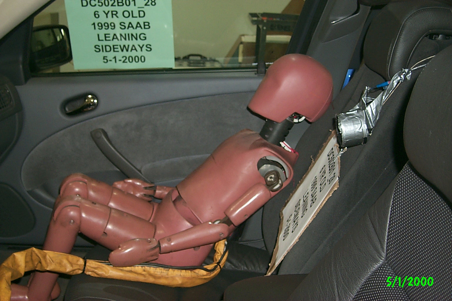 1999 SAAB 9-5 crash image