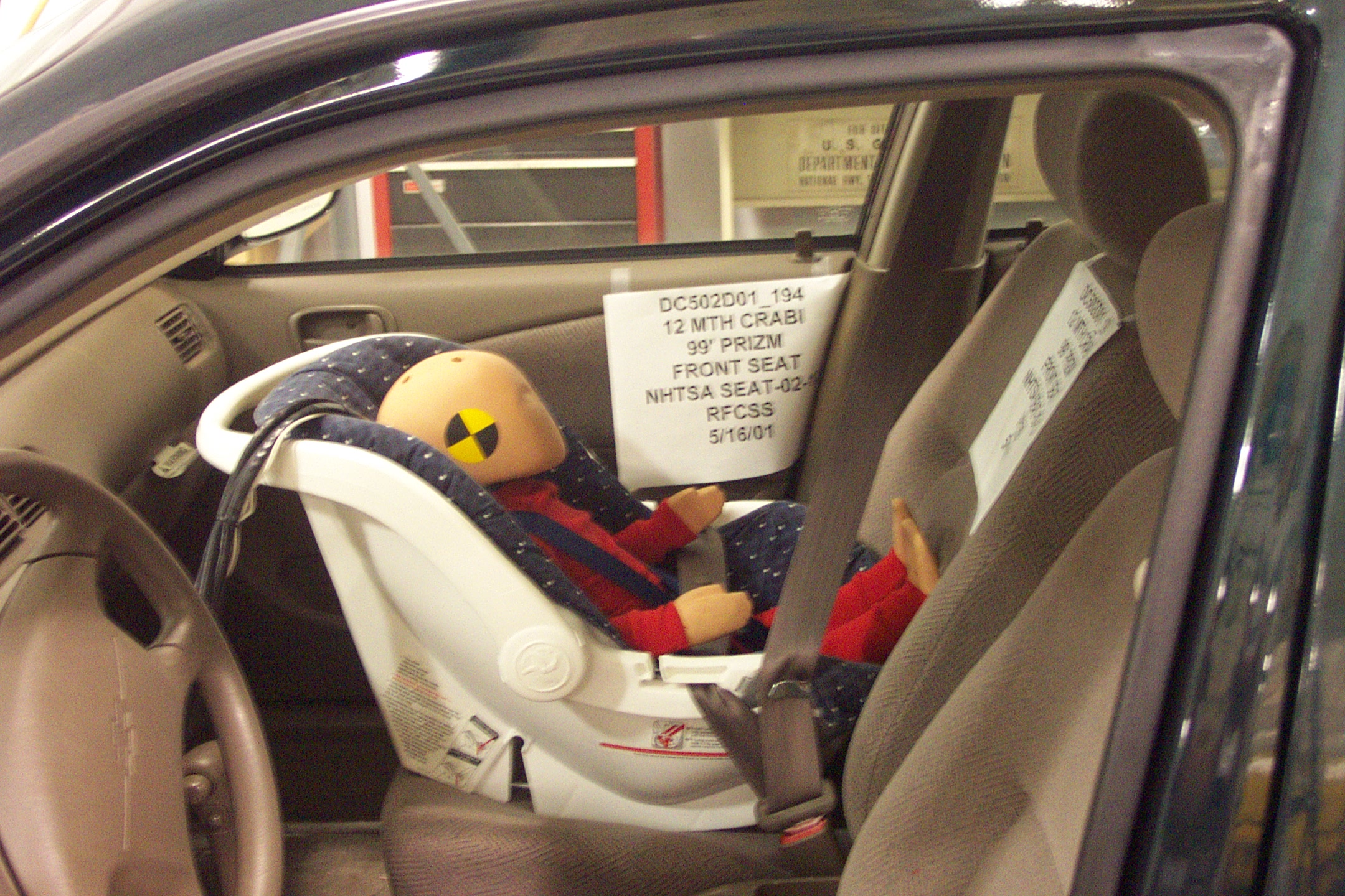 1999 GEO PRIZM crash image