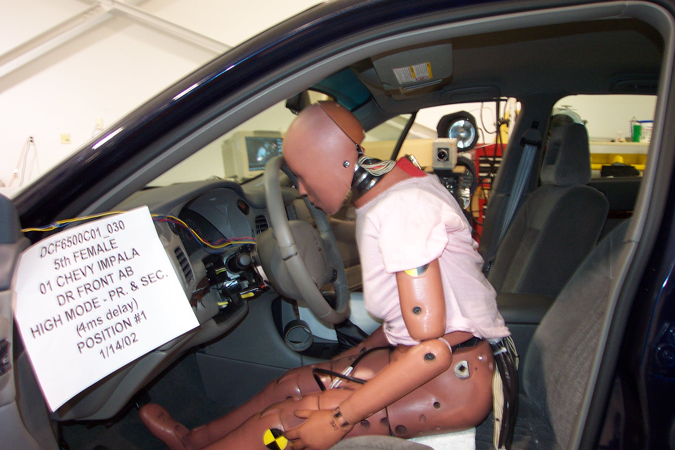 2001 CHEVROLET IMPALA crash image