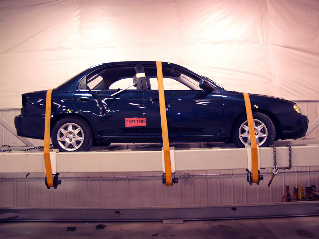2002 KIA SPECTRA crash image