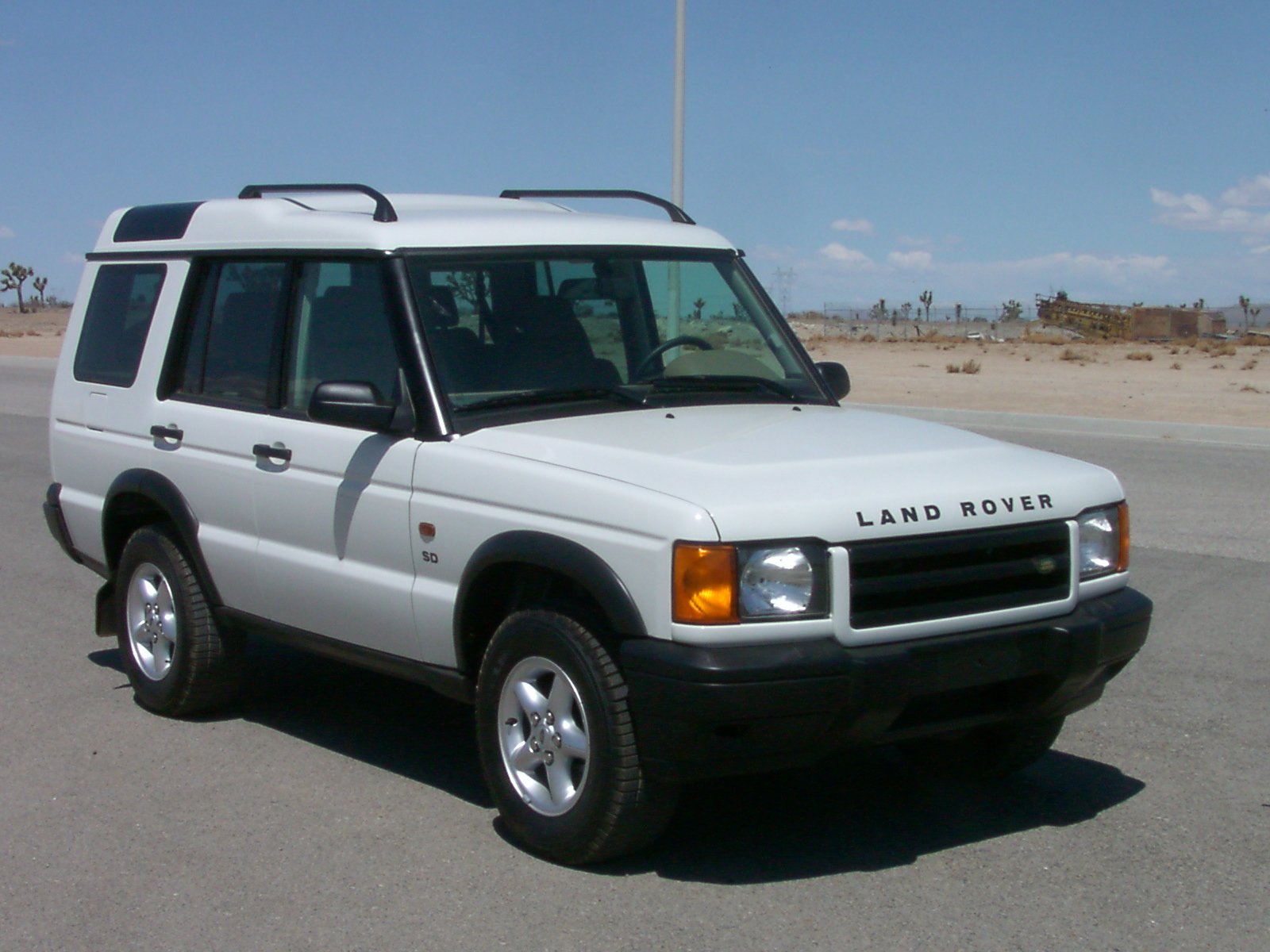 2002 LAND ROVER DISCOVERY II crash image