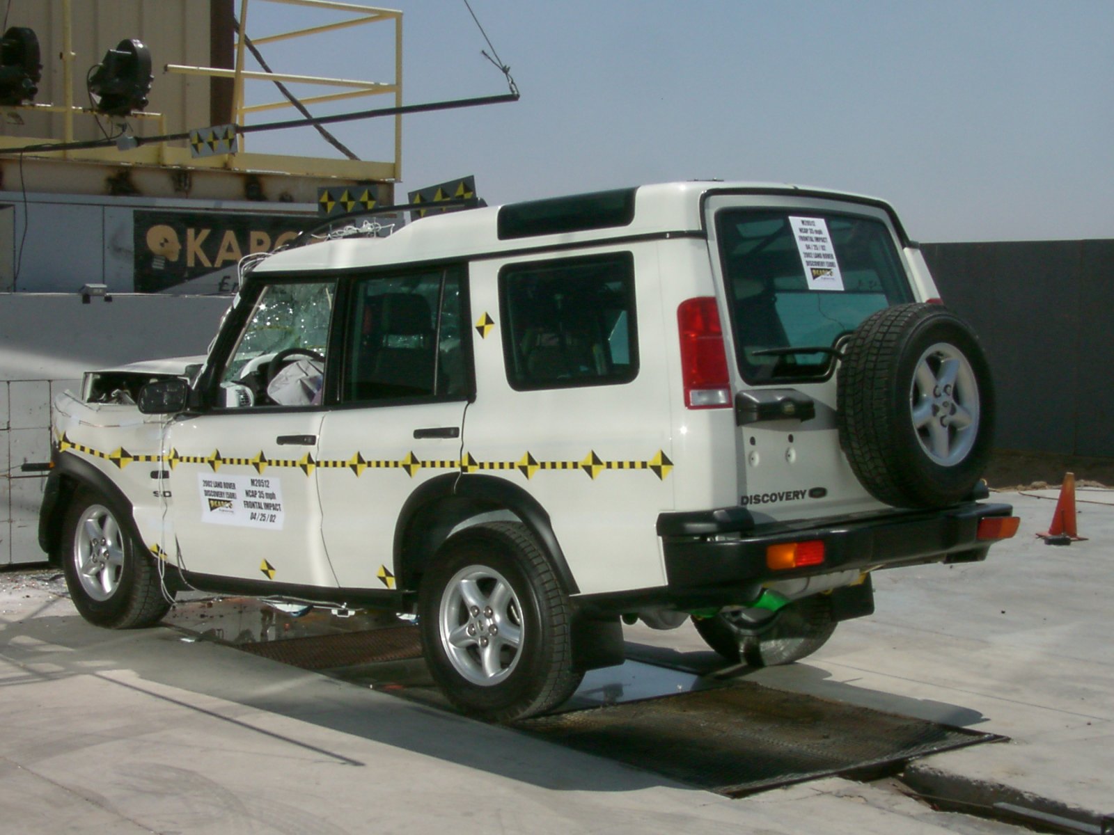 2002 LAND ROVER DISCOVERY II crash image 14