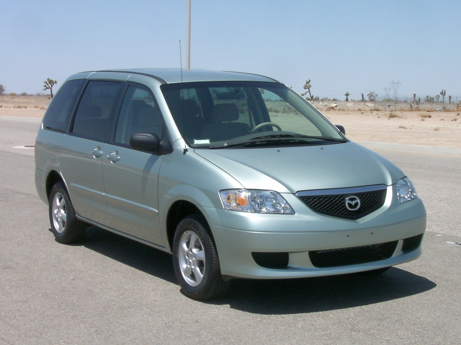 2002 MAZDA MPV crash image