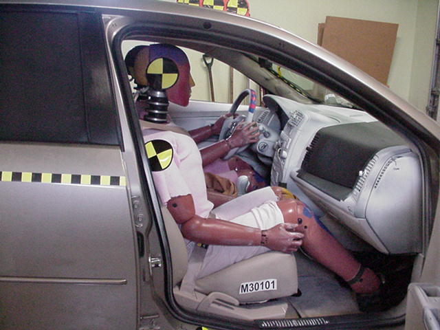 2003 CADILLAC CTS crash image 11