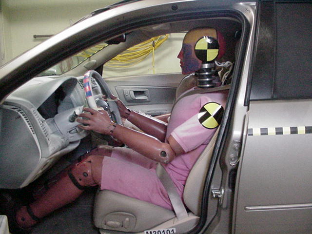 2003 CADILLAC CTS crash image 12