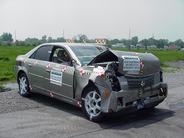 2003 CADILLAC CTS crash image 15