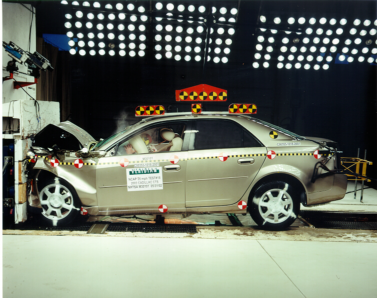 2003 CADILLAC CTS crash image 2