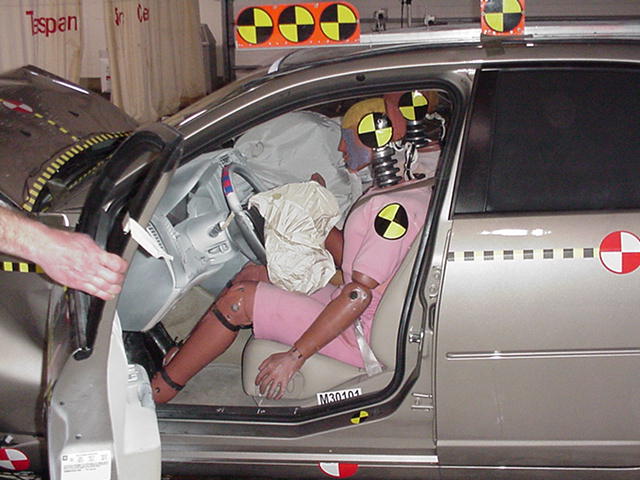2003 CADILLAC CTS crash image 22