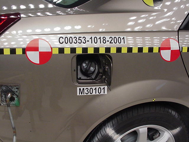 2003 CADILLAC CTS crash image 6