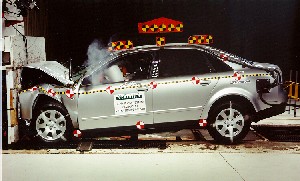 2002 AUDI A4 crash image 1